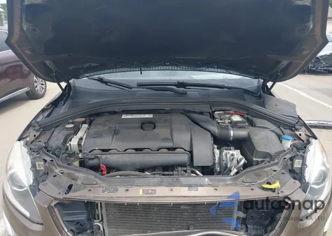 2014 Volvo Xc60 T6 Platinum из США, поврежденный, VIN YV4902DZ2E2539806